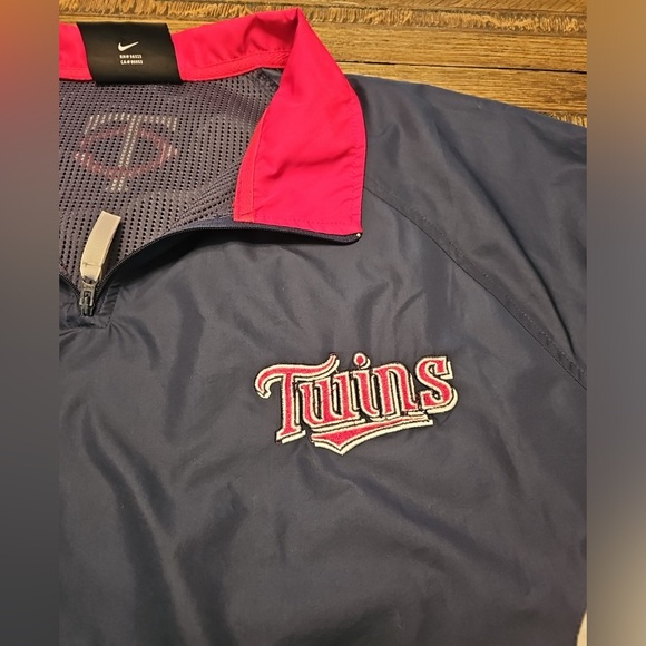 Minnesota Twins MLB Nike Lightweight Rain Jacket Size XXL - Picture 2 of 10